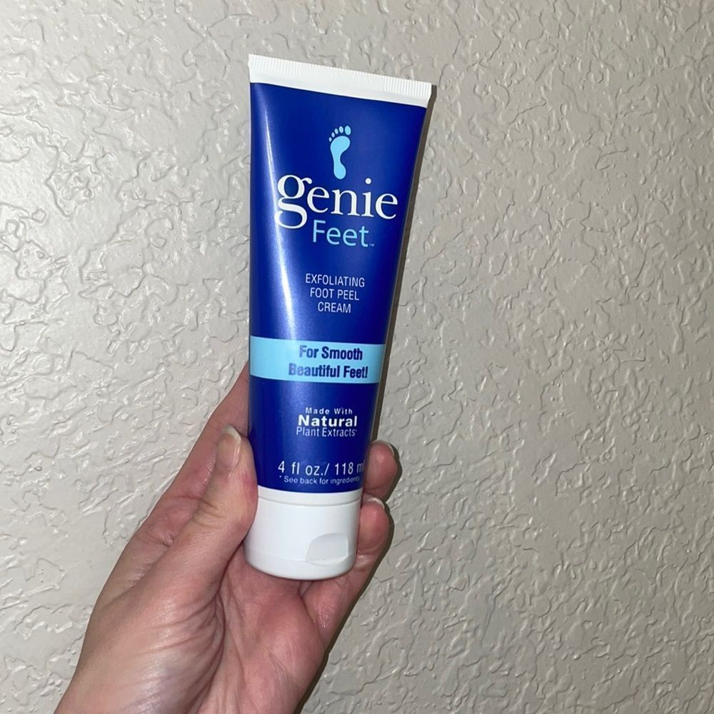 Genie feet exfoliating foot peel
